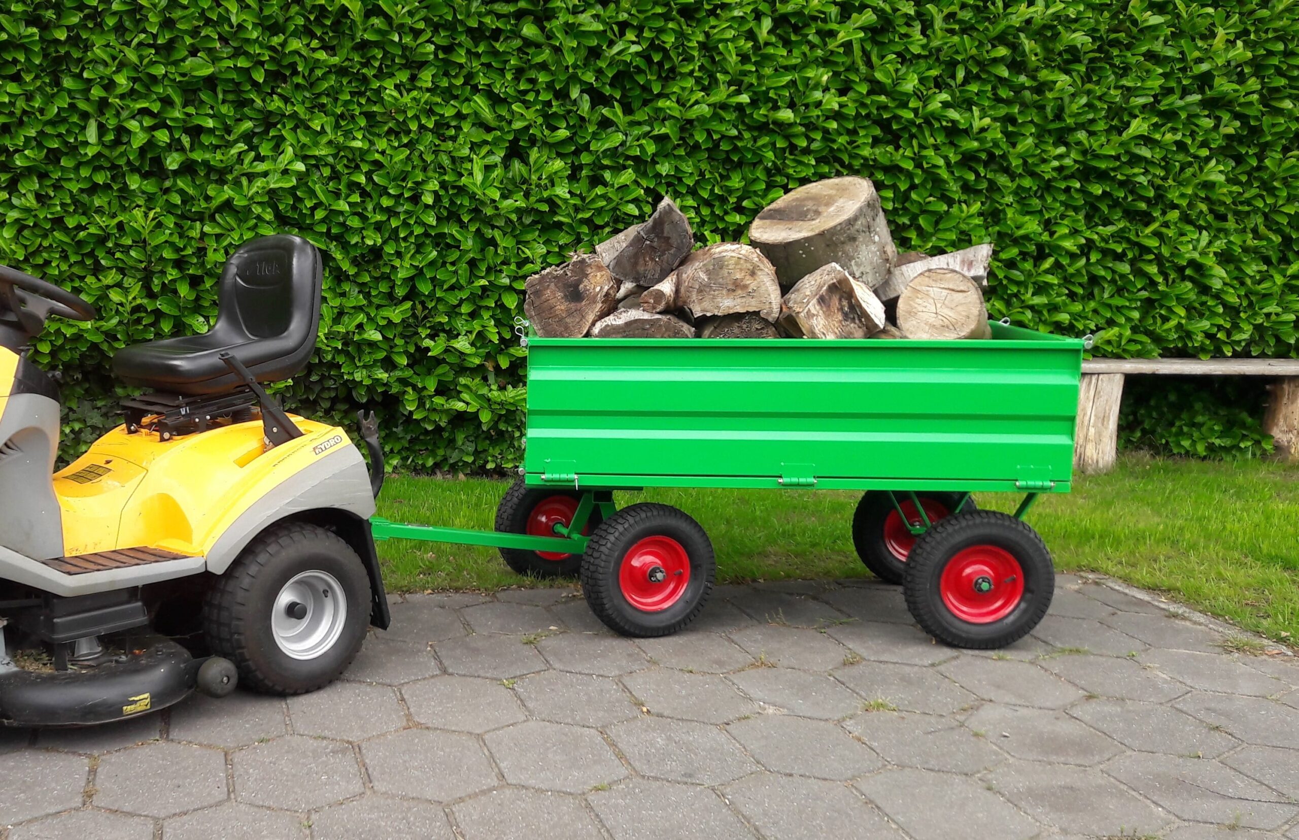Kar voor zitmaaier of ATV